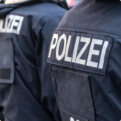 Polizei-Ruecken